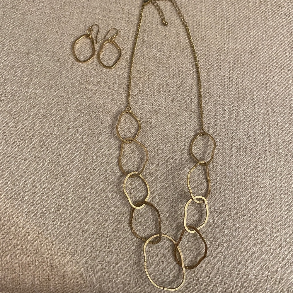 Gold necklace with matching earrings
